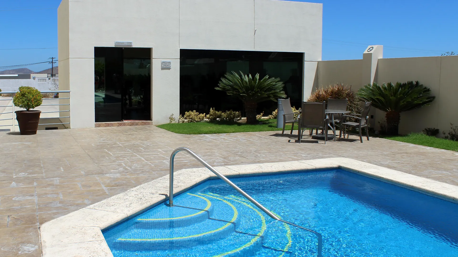 Hotel Aeropuerto Los Cabos San José del Cabo 3*,